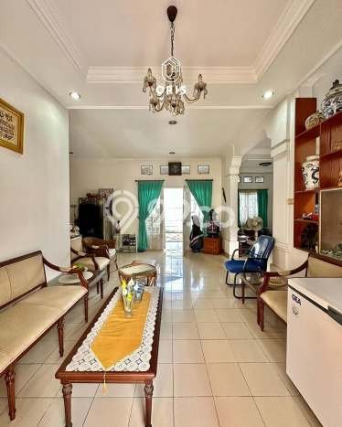For Sale! Luxury House LT 237m2 Desain Modern di Pejaten For Sale! Luxury House LT 237m2 Desain Modern di Pejaten