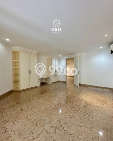 Hunian Elit LB 600m2 Siap Pakai Desain Elegan di Kemang, Jakarta Selatan Hunian Elit LB 600m2 Siap Pakai Desain Elegan di Kemang, Jakarta Selatan