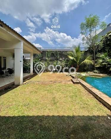 Rumah Luxury Modern Tanpa Renovasi di Cipete Jakarta Selatan Rumah Luxury Modern Tanpa Renovasi di Cipete Jakarta Selatan