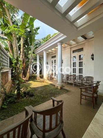 Hunian Mewah LB 1500m2 Siap Pakai Desain Elegan di Cipete, Jakarta Selatan Hunian Mewah LB 1500m2 Siap Pakai Desain Elegan di Cipete, Jakarta Selatan