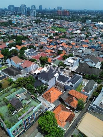 Hunian Mewah LB 1500m2 Siap Pakai Desain Elegan di Cipete, Jakarta Selatan Hunian Mewah LB 1500m2 Siap Pakai Desain Elegan di Cipete, Jakarta Selatan