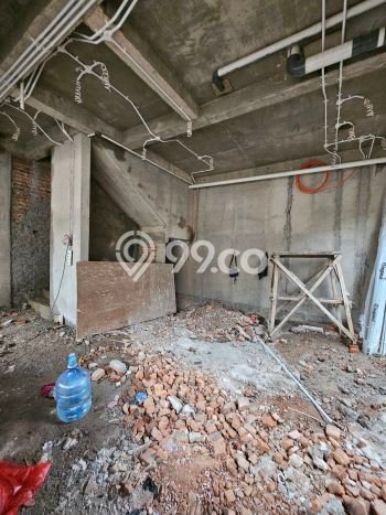 Jual Rumah Luas Elegan Dengan View Eksklusif di Kemang, Jakarta Selatan Jual Rumah Luas Elegan Dengan View Eksklusif di Kemang, Jakarta Selatan