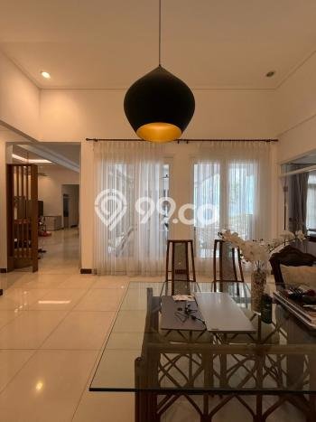 Hunian Elit LB 300m2 Siap Pakai Desain Elegan di Pondok Indah, Jakarta Selatan Hunian Elit LB 300m2 Siap Pakai Desain Elegan di Pondok Indah, Jakarta Selatan