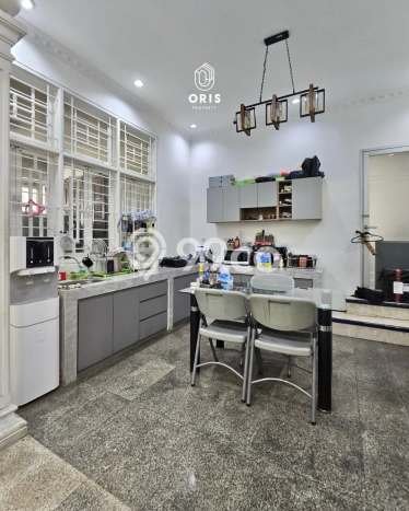 Dijual Rumah Premium dengan Fasilitas Sekitar Lengkap di Pesanggrahan, Jakarta Selatan Dijual Rumah Premium dengan Fasilitas Sekitar Lengkap di Pesanggrahan, Jakarta Selatan