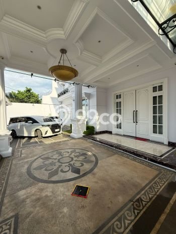 Dijual Rumah Mewah Exclusive di Kebayoran Baru, Jakarta Selatan Dijual Rumah Mewah Exclusive di Kebayoran Baru, Jakarta Selatan