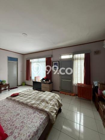 Siap Huni Hunian Elit 4 Kamar di Kebayoran Lama Dekat ke Mana Saja Siap Huni Hunian Elit 4 Kamar di Kebayoran Lama Dekat ke Mana Saja