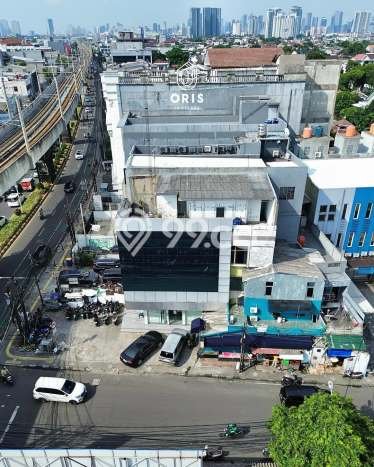 Unit Ruko Dijual di Jakarta Selatan LT 330m2 & LB 470m2 Unit Ruko Dijual di Jakarta Selatan LT 330m2 & LB 470m2