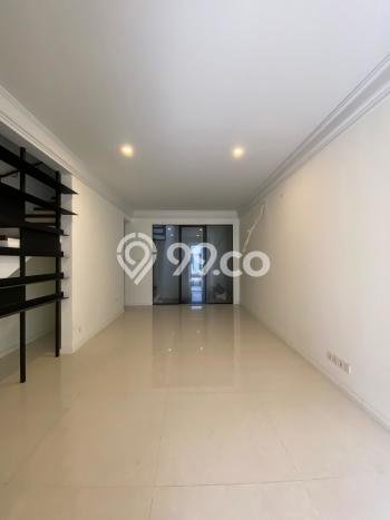 Jual Rumah Luas Elegan Dengan View Cantik di Kemang, Jakarta Selatan Jual Rumah Luas Elegan Dengan View Cantik di Kemang, Jakarta Selatan