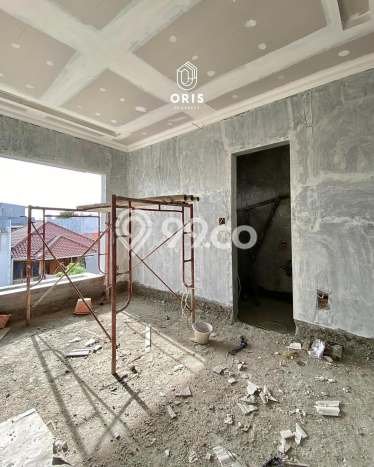 Siap Huni Rumah Mewah 4 Kamar di Tebet Dekat ke Mana Pun Siap Huni Rumah Mewah 4 Kamar di Tebet Dekat ke Mana Pun