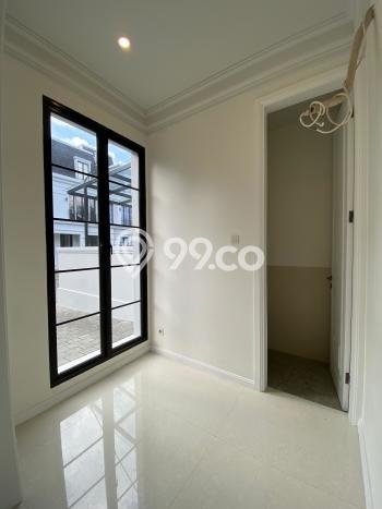 Jual Rumah Luas Elegan Dengan View Cantik di Kemang, Jakarta Selatan Jual Rumah Luas Elegan Dengan View Cantik di Kemang, Jakarta Selatan