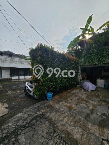 For Sale! Premium House LT 1097m2 Desain Elegan di Kemang For Sale! Premium House LT 1097m2 Desain Elegan di Kemang