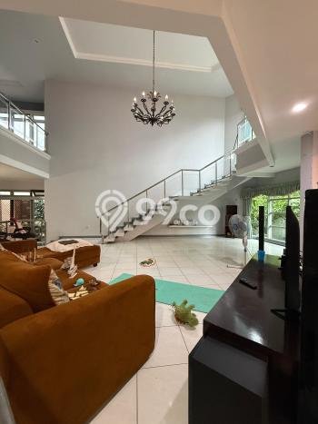 Siap Huni Hunian Elit 4 Kamar di Kebayoran Lama Dekat ke Mana Saja Siap Huni Hunian Elit 4 Kamar di Kebayoran Lama Dekat ke Mana Saja
