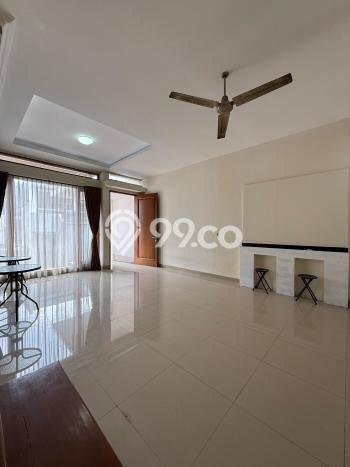 For Sale Rumah 3 Kamar Lokasi Strategis Bagus dan Strategis di Ciputat For Sale Rumah 3 Kamar Lokasi Strategis Bagus dan Strategis di Ciputat