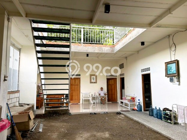 Rumah Luxury Modern Tanpa Renovasi di Kediri Kediri Rumah Luxury Modern Tanpa Renovasi di Kediri Kediri