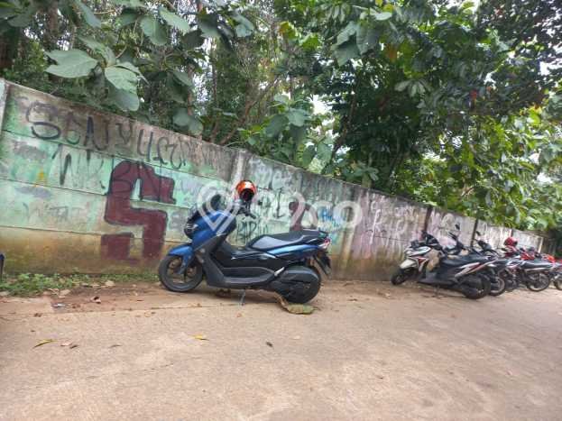 Lahan Kosong Dijual di Pamulang, Tangerang Selatan, Luas 453m2 Area Strategis Lahan Kosong Dijual di Pamulang, Tangerang Selatan, Luas 453m2 Area Strategis