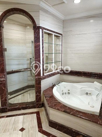 Best Deal Hunian Mewah Ideal dan Luas di Kebayoran Lama, Jakarta Selatan Best Deal Hunian Mewah Ideal dan Luas di Kebayoran Lama, Jakarta Selatan