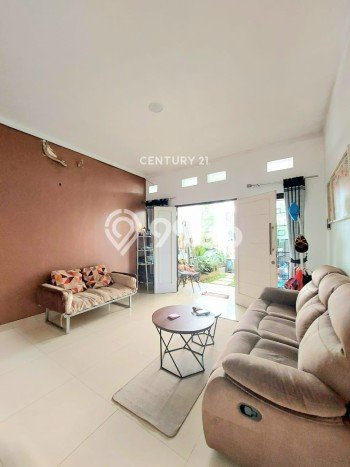 Dijual Cepat Rumah Bagus Siap Huni LB 200m2 di Ciputat, Tangerang Selatan Dijual Cepat Rumah Bagus Siap Huni LB 200m2 di Ciputat, Tangerang Selatan