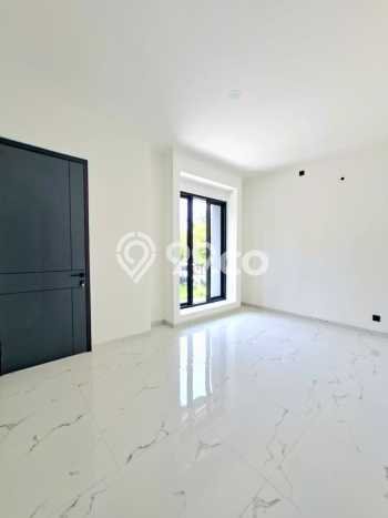 For Sale Rumah Elit Exclusive di BSD, Tangerang Selatan For Sale Rumah Elit Exclusive di BSD, Tangerang Selatan