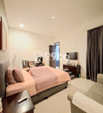 Ready to Use! Premium House LT 203m2 Desain Elegan di Bintaro Ready to Use! Premium House LT 203m2 Desain Elegan di Bintaro
