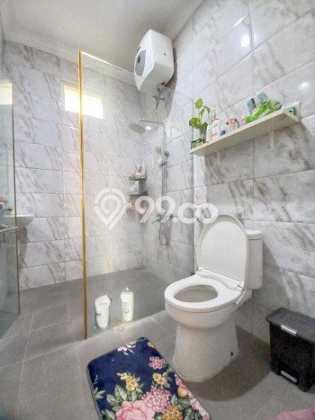 Dijual Rumah Mewah Elegan Dengan View Eksklusif di Bintaro, Tangerang Selatan Dijual Rumah Mewah Elegan Dengan View Eksklusif di Bintaro, Tangerang Selatan