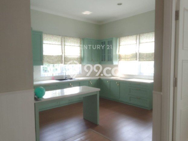 Jual Rumah Luas Elegan Dengan View Eksklusif di Alam Sutera, Tangerang Jual Rumah Luas Elegan Dengan View Eksklusif di Alam Sutera, Tangerang