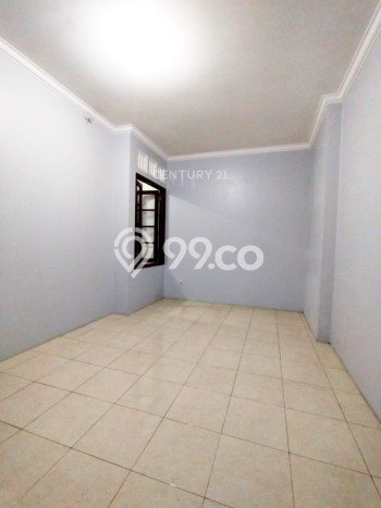 Rumah Modern Cantik 4 Kamar Bisa Langsung Pindah di Ciputat Rumah Modern Cantik 4 Kamar Bisa Langsung Pindah di Ciputat