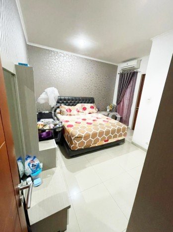 Hunian Super Elit dengan Akses Paling Strategis di Bintaro, Tangerang Selatan Hunian Super Elit dengan Akses Paling Strategis di Bintaro, Tangerang Selatan