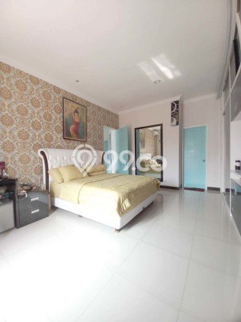Dijual Rumah Mewah Elegan Dengan View Eksklusif di Bintaro, Tangerang Selatan Dijual Rumah Mewah Elegan Dengan View Eksklusif di Bintaro, Tangerang Selatan