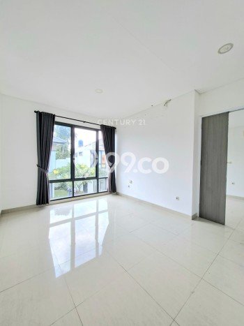 For Sale Rumah 3 Kamar Lokasi Ideal Bagus dan Strategis di Ciputat For Sale Rumah 3 Kamar Lokasi Ideal Bagus dan Strategis di Ciputat
