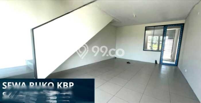 Ruko untuk Disewa di Pusat Bandung Luas Bangunan 139m2 Ruko untuk Disewa di Pusat Bandung Luas Bangunan 139m2