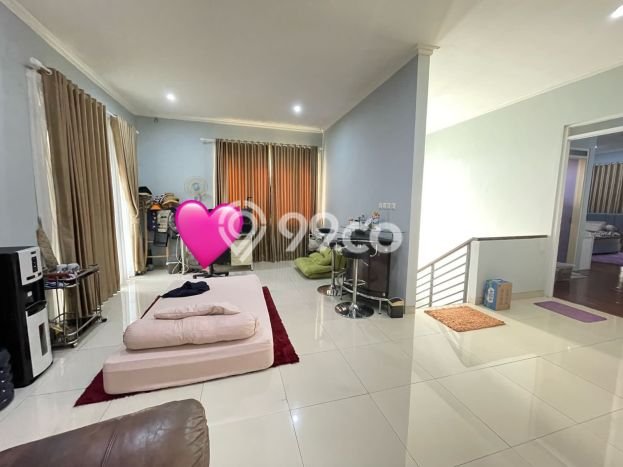 Siap Huni Rumah Mewah 3 Kamar di Batununggal Dekat ke Mana Saja Siap Huni Rumah Mewah 3 Kamar di Batununggal Dekat ke Mana Saja