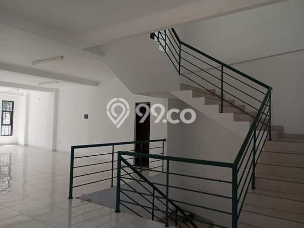 Ruko Dijual di Prime Area Bandung Luas 465m2 Ruko Dijual di Prime Area Bandung Luas 465m2