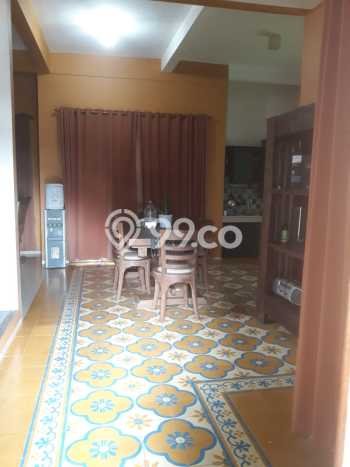 Vila Terawat Kawasan , Ukuran 185m2m², Kawasan Asri dan nyaman Vila Terawat Kawasan , Ukuran 185m2m², Kawasan Asri dan nyaman