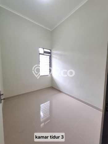 Dijual Rumah 4 Kamar Lokasi Strategis Nyaman dan Strategis di Babakan Ciparay Dijual Rumah 4 Kamar Lokasi Strategis Nyaman dan Strategis di Babakan Ciparay
