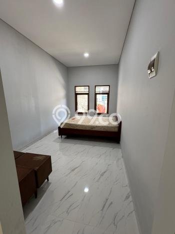 Disewakan Hunian Konsep Minimalis di Batununggal Bandung dengan 4 KT Disewakan Hunian Konsep Minimalis di Batununggal Bandung dengan 4 KT