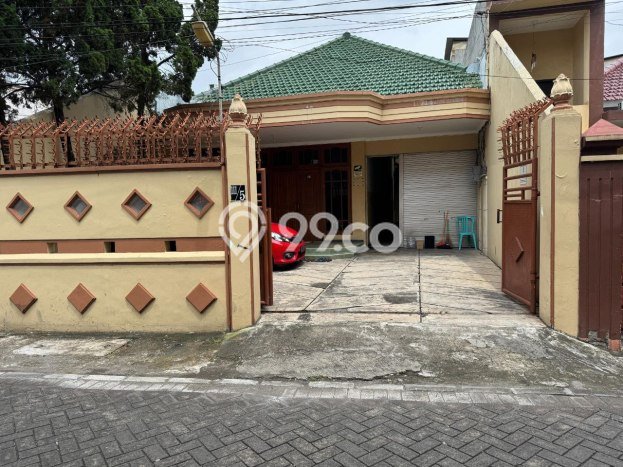 Jual Rumah Favorit Siap Huni LB 400m2 di Gubeng, Surabaya Jual Rumah Favorit Siap Huni LB 400m2 di Gubeng, Surabaya