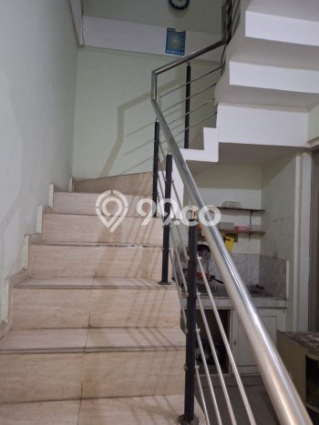 For Sale! Premium House LT 350m2 Desain Modern di Mulyosari For Sale! Premium House LT 350m2 Desain Modern di Mulyosari