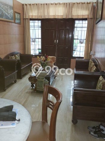 Hunian Cantik Modern Lb 180m2 di Mulyorejo, Surabaya Hunian Cantik Modern Lb 180m2 di Mulyorejo, Surabaya