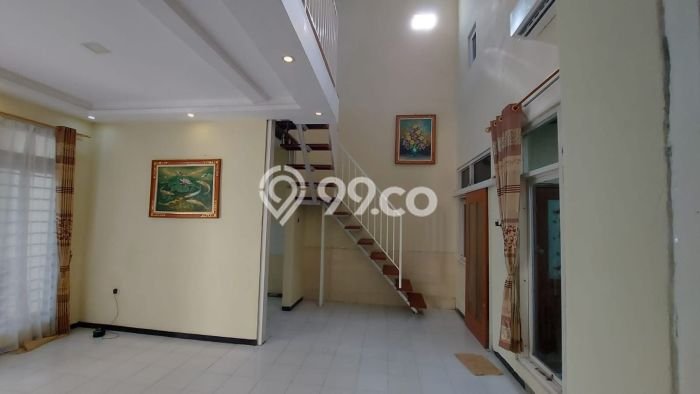Rumah Modern Cantik 4 Kamar Siap Huni di Sidoarjo Rumah Modern Cantik 4 Kamar Siap Huni di Sidoarjo