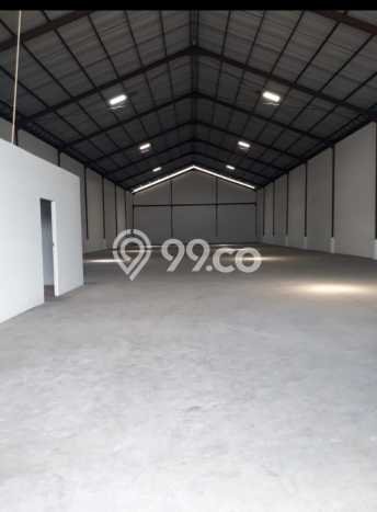Disewakan Gudang di Pusat Kota Surabaya Ramai Strategis Disewakan Gudang di Pusat Kota Surabaya Ramai Strategis