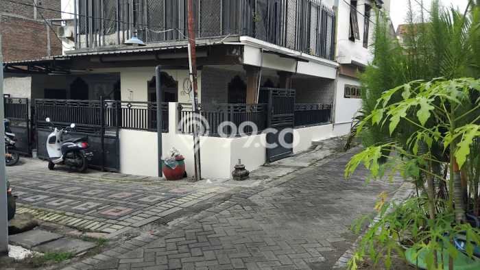 Hunian Nyaman Asri 3 KT Siap Pakai di Manukan Surabaya Hunian Nyaman Asri 3 KT Siap Pakai di Manukan Surabaya