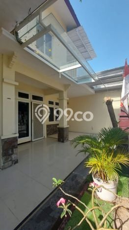 Rumah Modern Cantik 4 Kamar Siap Huni di Sidoarjo Rumah Modern Cantik 4 Kamar Siap Huni di Sidoarjo