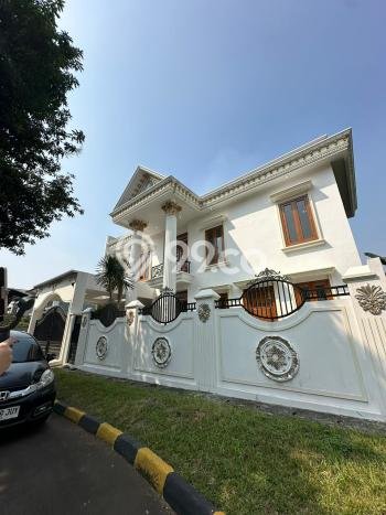 Ready to Use! Luxury House LT 340m2 Desain Elegan di BSD Puspita Loka Ready to Use! Luxury House LT 340m2 Desain Elegan di BSD Puspita Loka