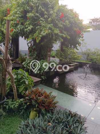 Rumah Elit LB 850m2 Siap Pakai Desain Elegan di BSD Telaga Golf, Tangerang Rumah Elit LB 850m2 Siap Pakai Desain Elegan di BSD Telaga Golf, Tangerang