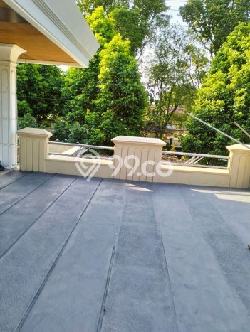 Rumah Mewah LB 900m2 Siap Huni Desain Elegan di Malang Kota, Malang Rumah Mewah LB 900m2 Siap Huni Desain Elegan di Malang Kota, Malang