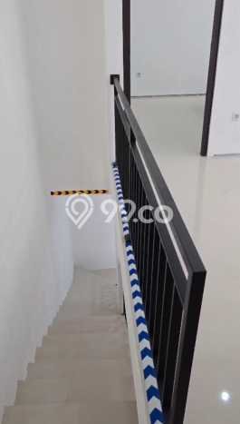 Rumah Eksklusif Dijual di Surabaya Fasilitas Lengkap Rumah Eksklusif Dijual di Surabaya Fasilitas Lengkap