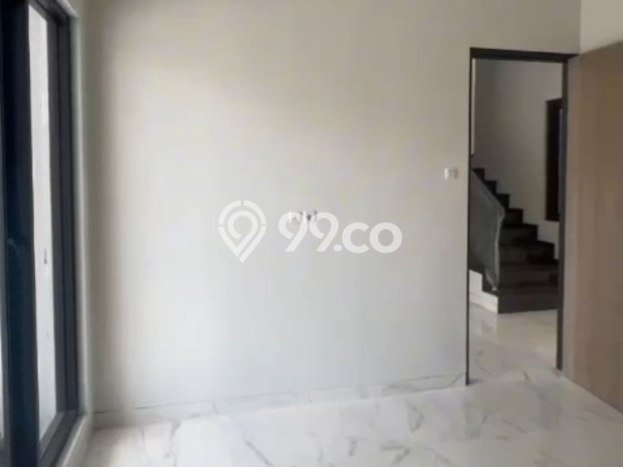 Dijual Rumah 3 Kamar Lokasi Ideal Bagus dan Strategis di Pakal Dijual Rumah 3 Kamar Lokasi Ideal Bagus dan Strategis di Pakal