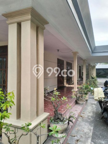 Rumah Mewah LB 900m2 Siap Huni Desain Elegan di Malang Kota, Malang Rumah Mewah LB 900m2 Siap Huni Desain Elegan di Malang Kota, Malang
