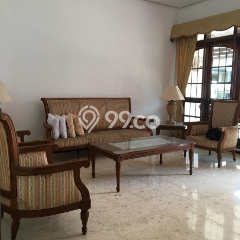 Ready to Use! Premium House LT 360m2 Desain Elegan di Semolowaru Ready to Use! Premium House LT 360m2 Desain Elegan di Semolowaru