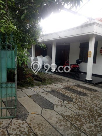 Siap Huni Hunian Elit 5 Kamar di Medokan Ayu Dekat ke Mana Pun Siap Huni Hunian Elit 5 Kamar di Medokan Ayu Dekat ke Mana Pun